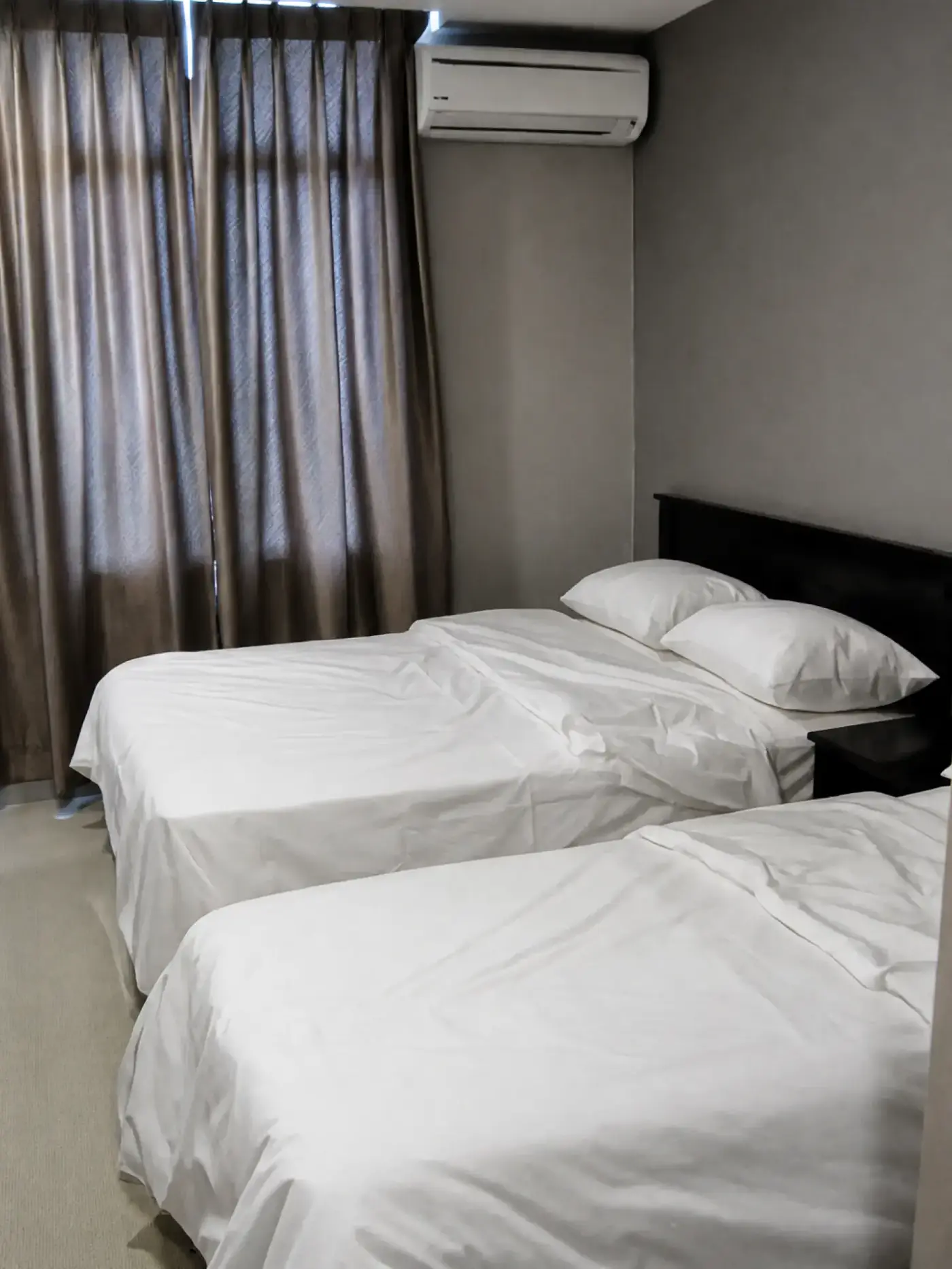 Family Room with two double beds