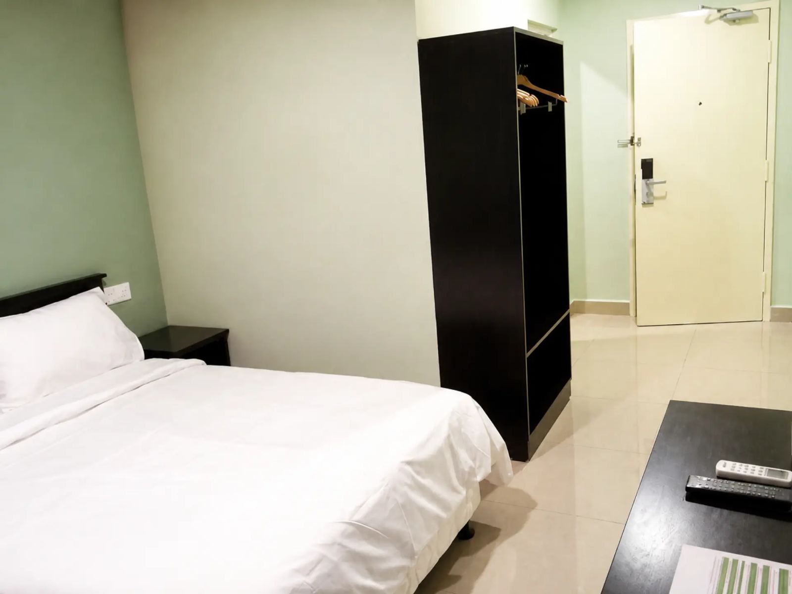 Twin Room with Bathroom